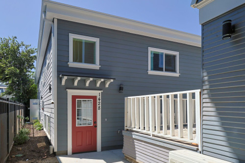 1426 W 27th St - Gallery - 2