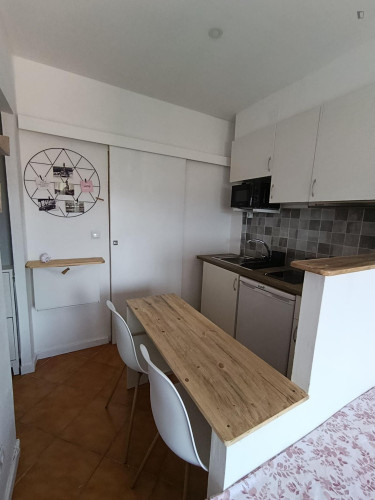 Dreamy Studio with a balcony close to Polytechnic Institute of Coimbra - Gallery - 6