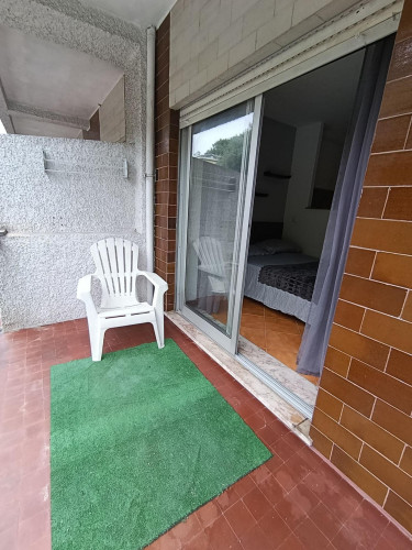 Bright Studio with a balcony close to Institute of Accounting and Administration - Gallery - 5