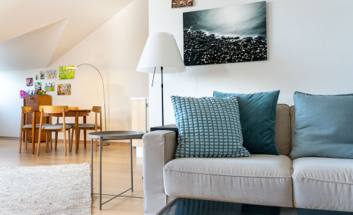 Duplex apartment in the very heart of Schleswig's Old Town, fully furnished.