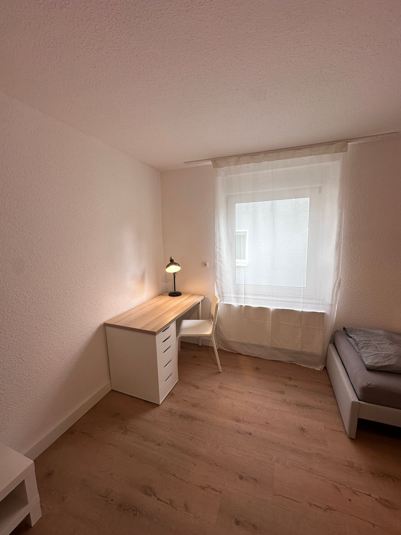 Stylish new room in a shared apartment - Gallery - 8