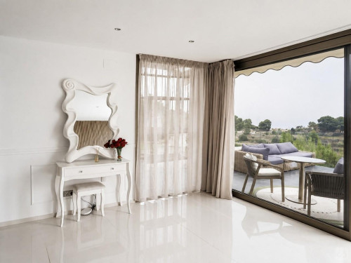 Alicante Home - Gallery - 9