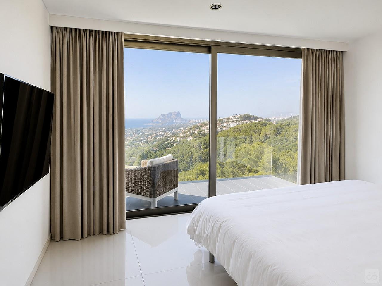 Aura Room - 3