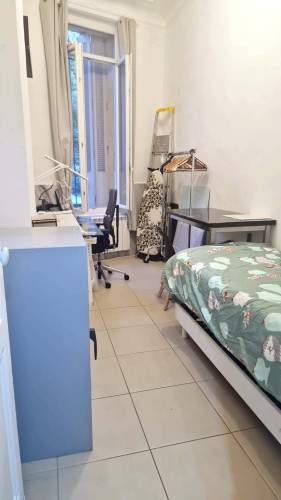 Apartment in Place Alexandre Labadie, Marseille for 80 m² with 2 bedrooms - Gallery - 11