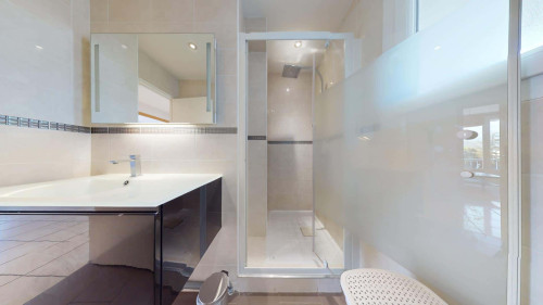 Room in Rue Marius Riollet, Grenoble for 90 m² with 4 bedrooms - Gallery - 5
