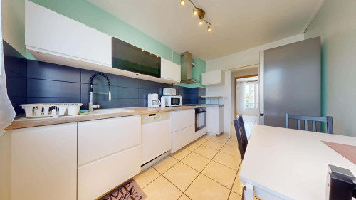 Room in Rue Marius Riollet, Grenoble for 90 m² with 4 bedrooms - Gallery - 9