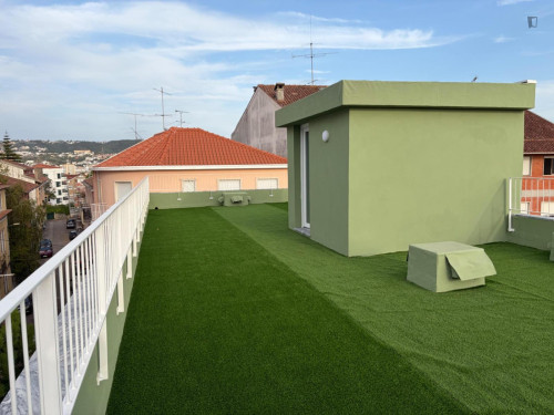 Irresistible Studio with a balcony close to University of Coimbra - Gallery - 6
