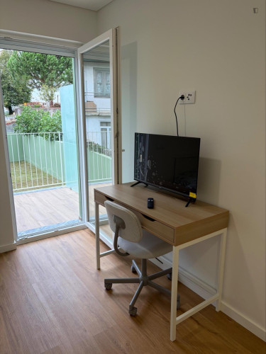 Irresistible Studio with a balcony close to University of Coimbra - Gallery - 13