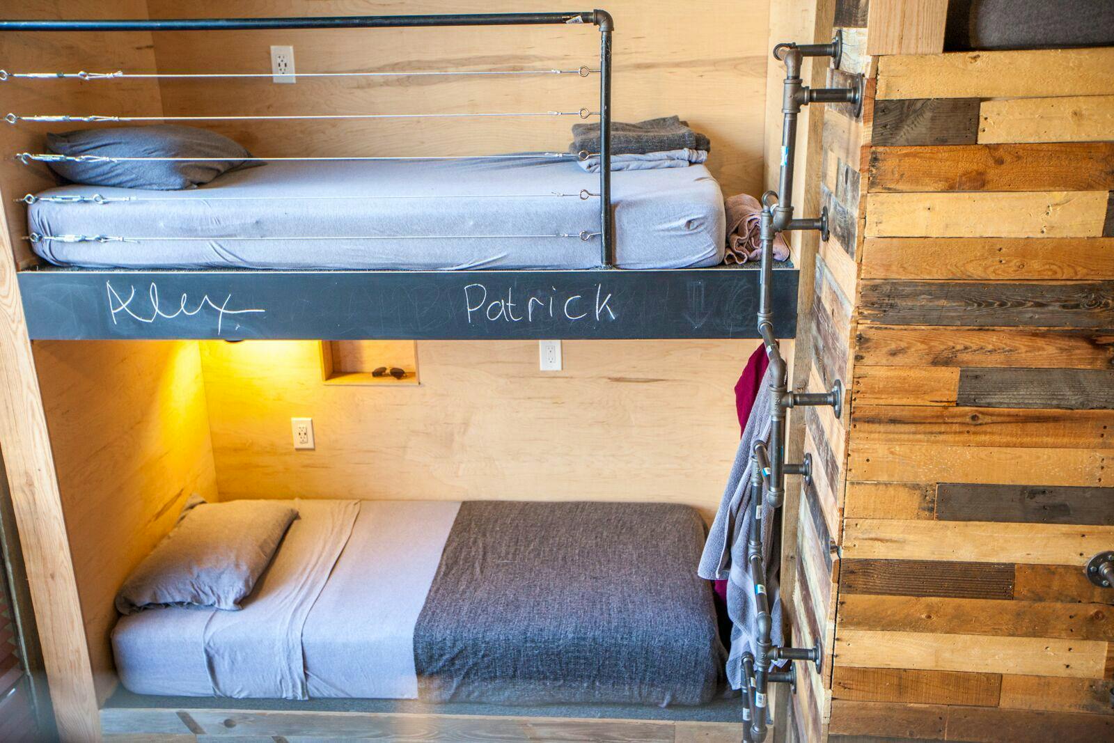 Bed In A 1-Bed Mixed Gender Room I - 10