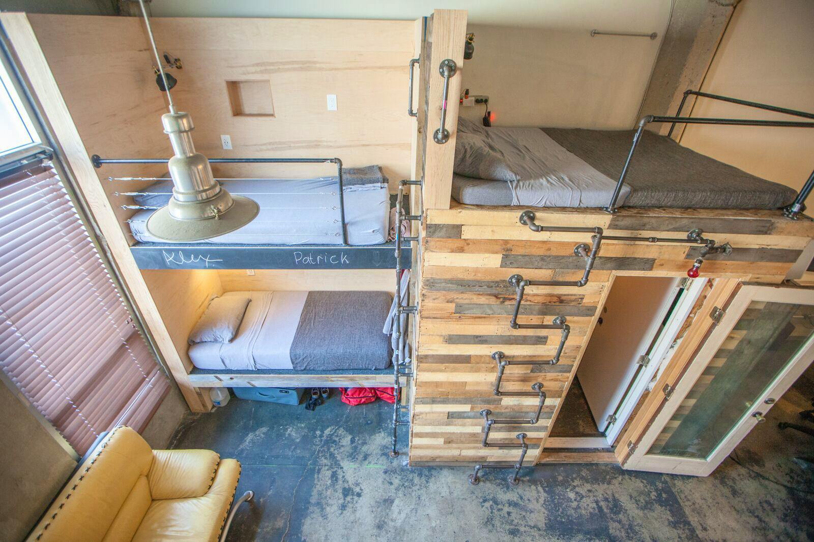 Bed In A 1-Bed Mixed Gender Room II - 9