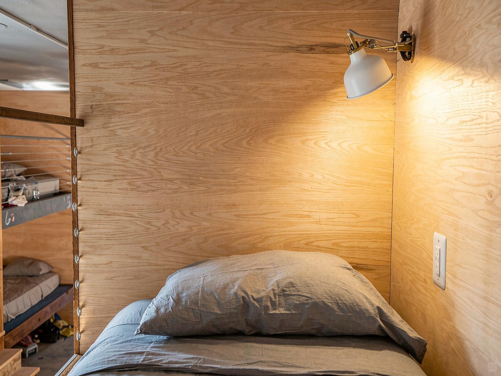 Bed In A 20-Bed Mixed Gender Room - 7