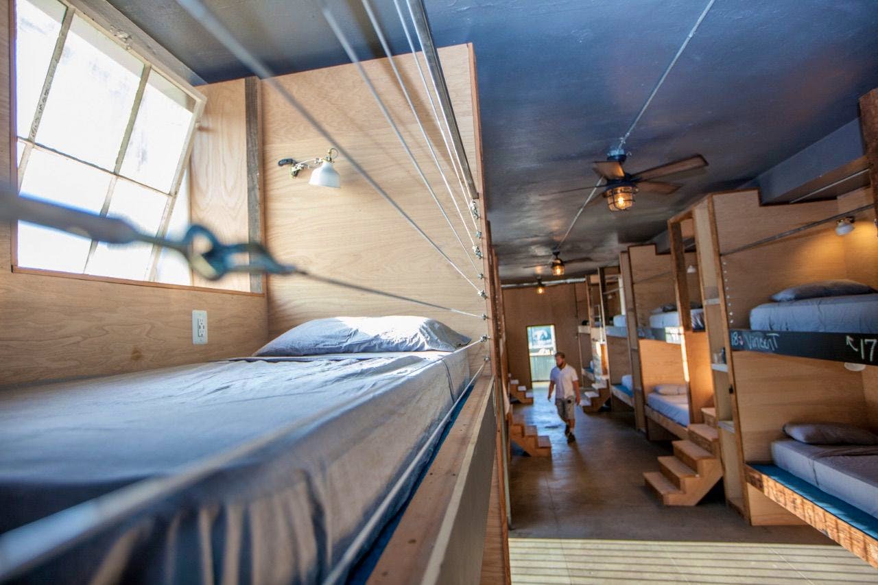 Bed In A 20-Bed Mixed Gender Room - 36