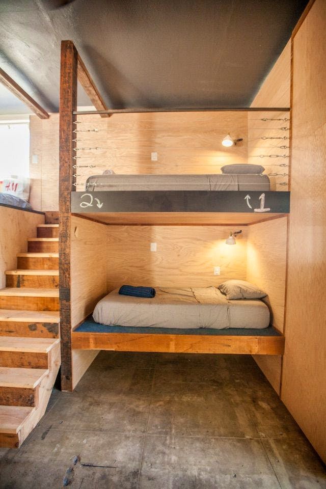 Bed In A 20-Bed Mixed Gender Room - 32