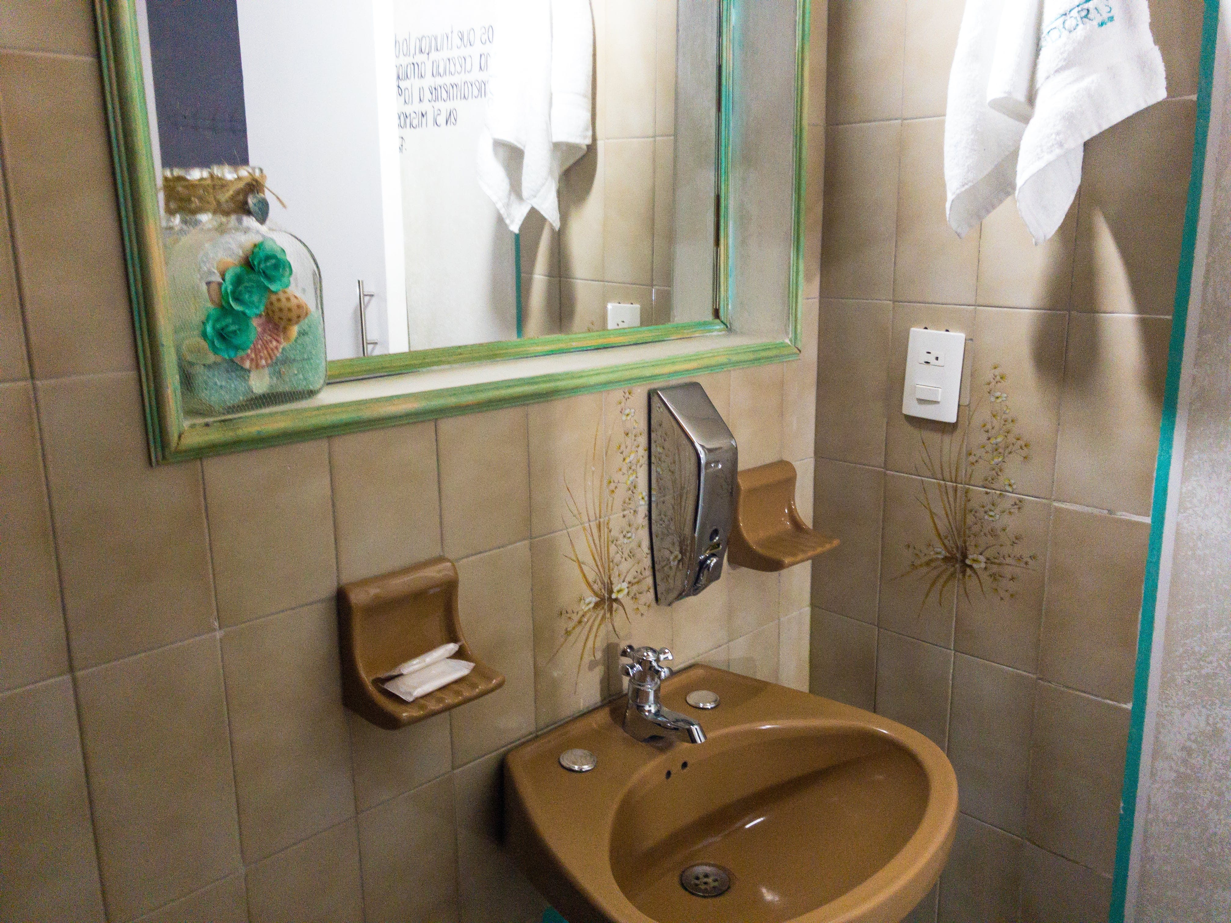  Fernando González  -  Spacious Coliving for Digital Nomads with Scenic Views in top location Envigadio  - Gallery -  17