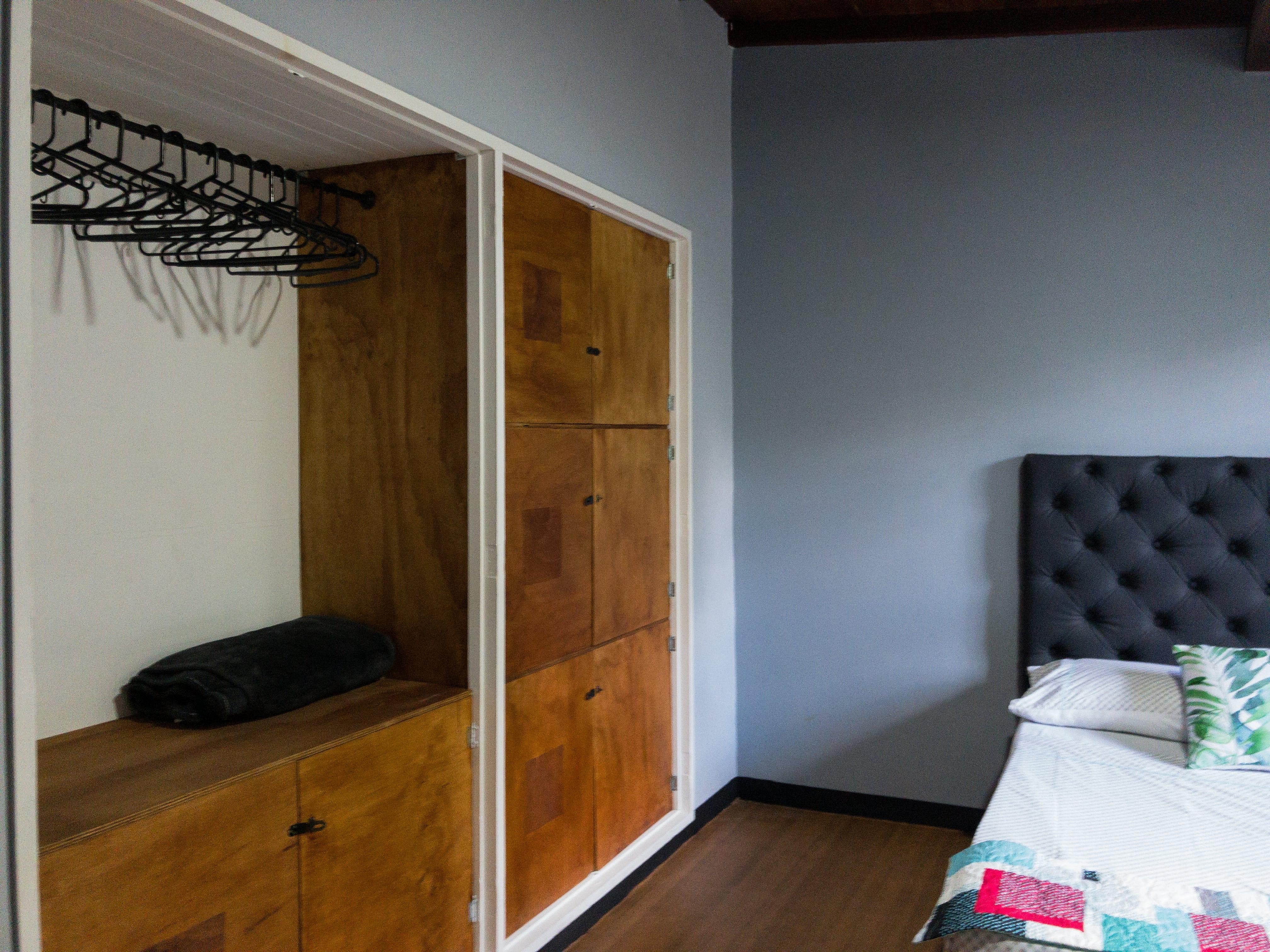  Manuel Uribe Angel  -  Spacious Coliving for Digital Nomads with Scenic Views in top location Envigadio  - Gallery -  41