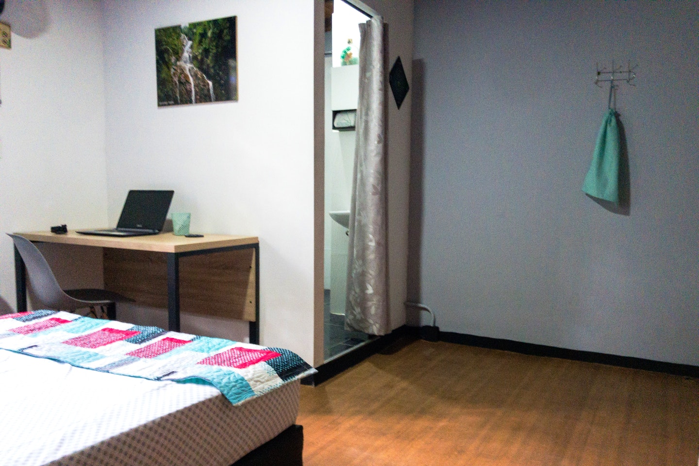  Manuel Uribe Angel  -  Spacious Coliving for Digital Nomads with Scenic Views in top location Envigadio  - Gallery -  3