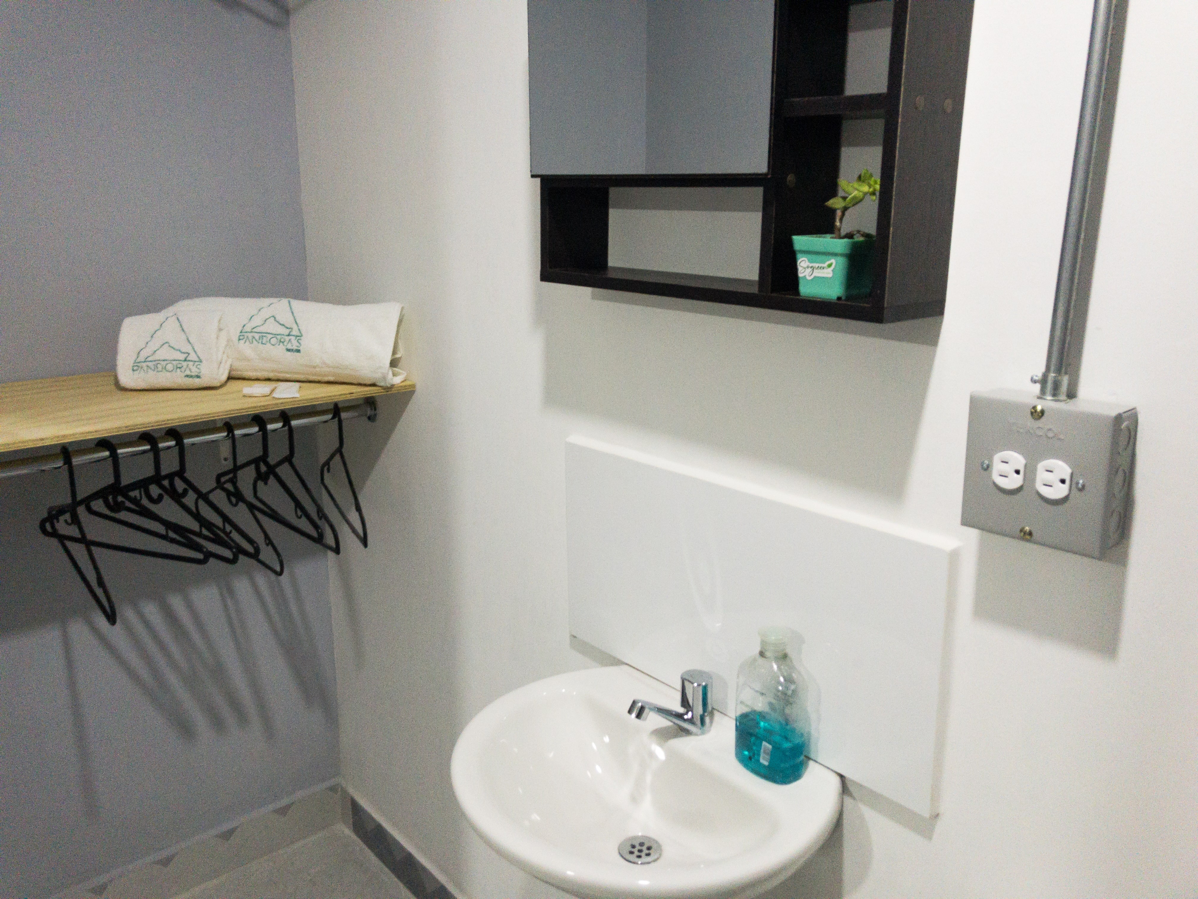  Perico Y Pantanillo  -  Spacious Coliving for Digital Nomads with Scenic Views in top location Envigadio  - Gallery -  38