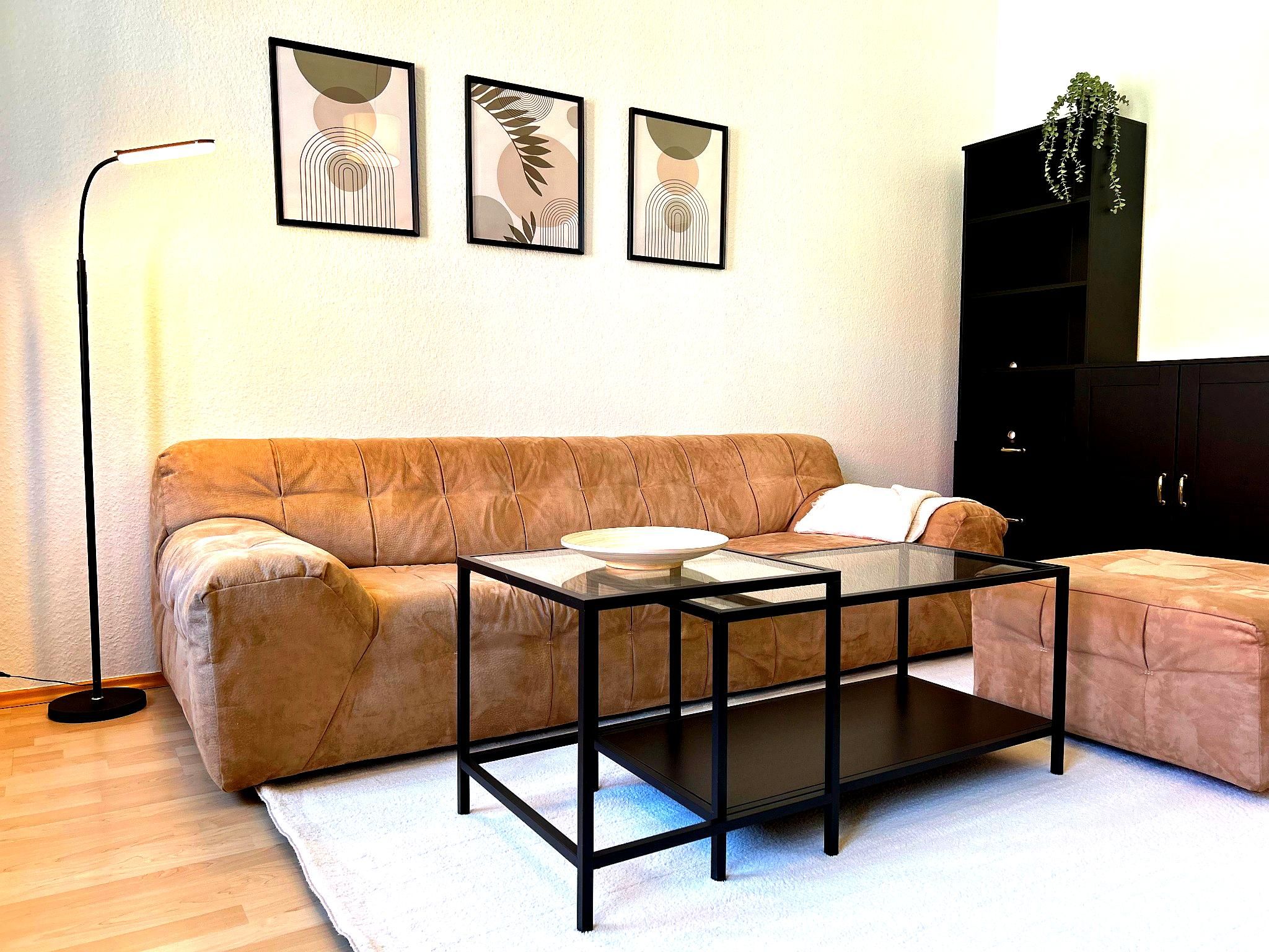 For Researchers: Quiet 2-Room Apartment Near University, Fully Furnished - 12