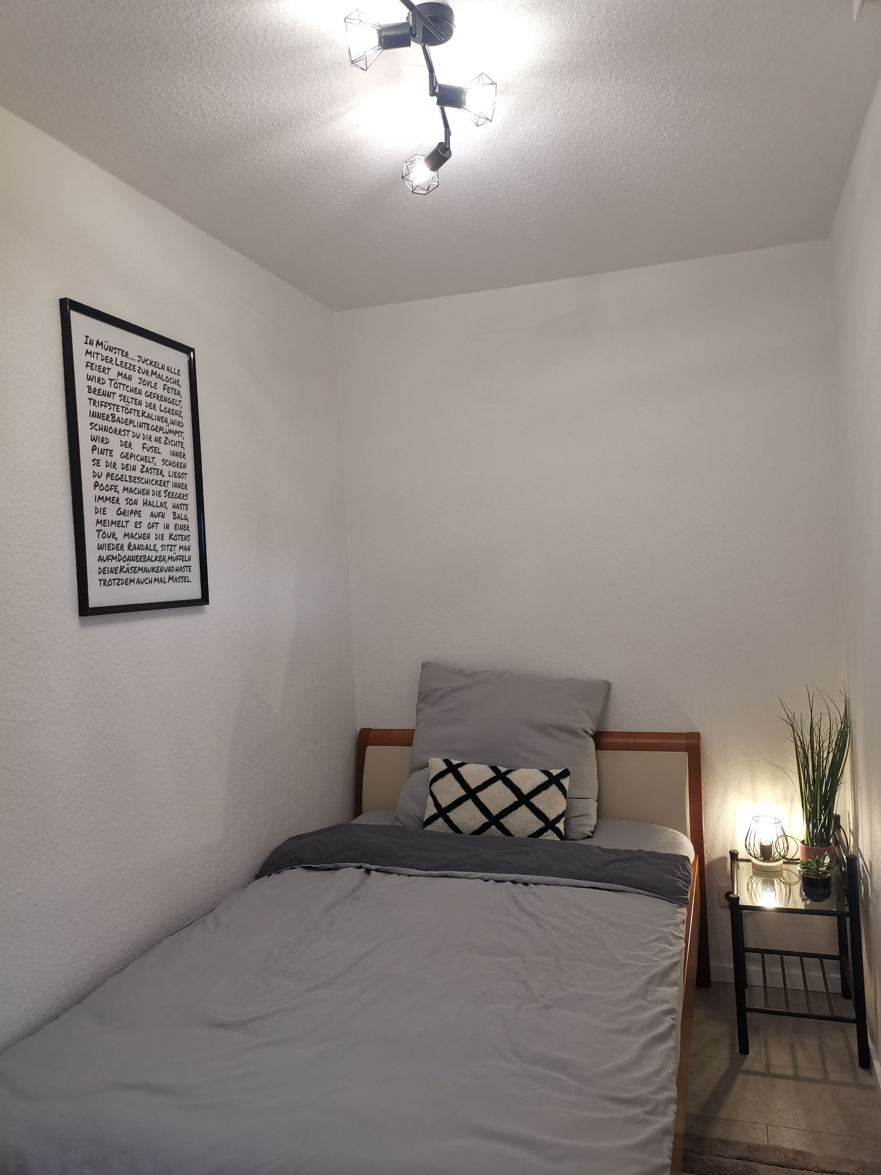 Beautiful 2-Room Apartment Incl. Balcony And Bike :-) - 34