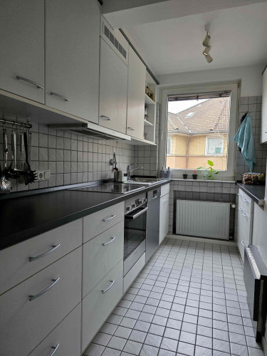 Stylish and centrally located furnished apartment for temporary living in Essen’s vibrant nightlife district - Gallery - 48