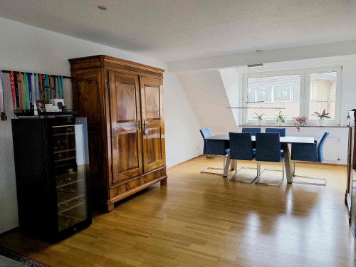Stylish and centrally located furnished apartment for temporary living in Essen’s vibrant nightlife district - Gallery - 9