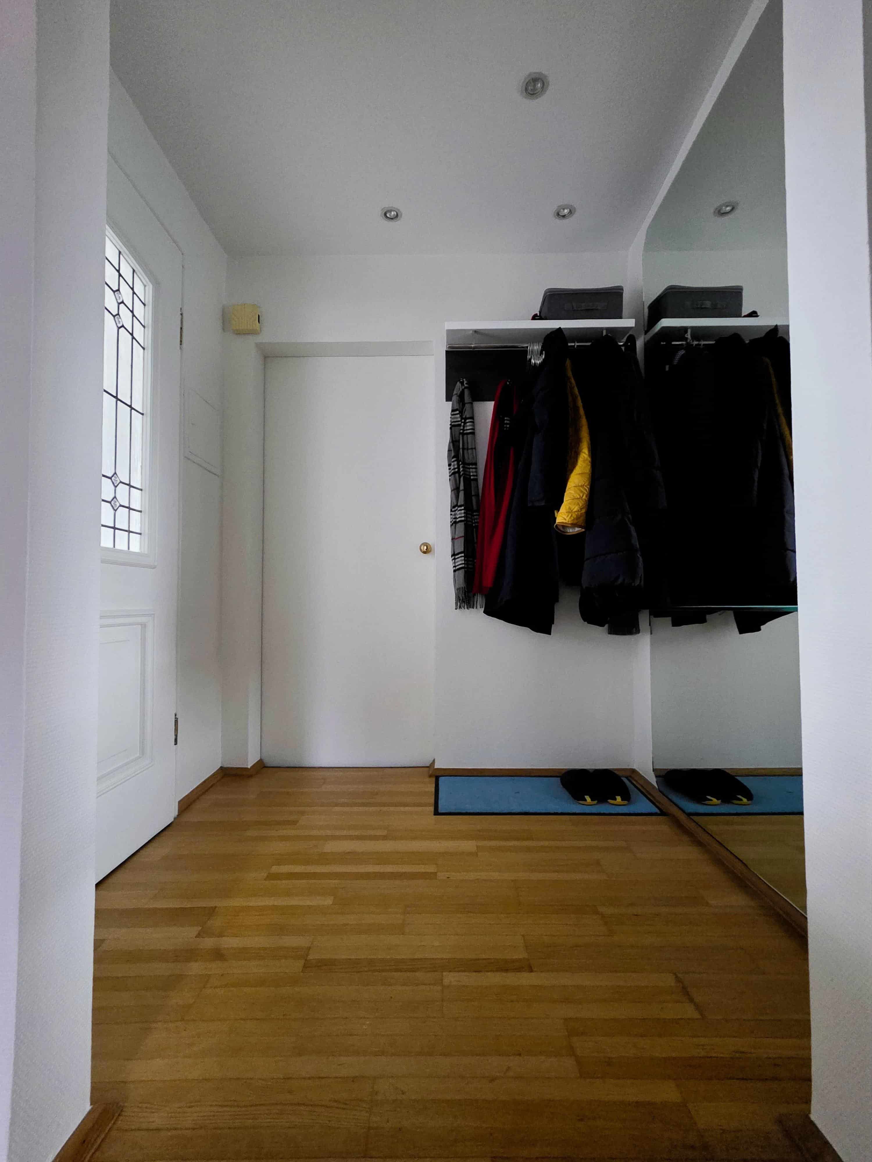 Stylish And Centrally Located Furnished Apartment For Temporary Living In Essen’s Vibrant Nightlife - 46