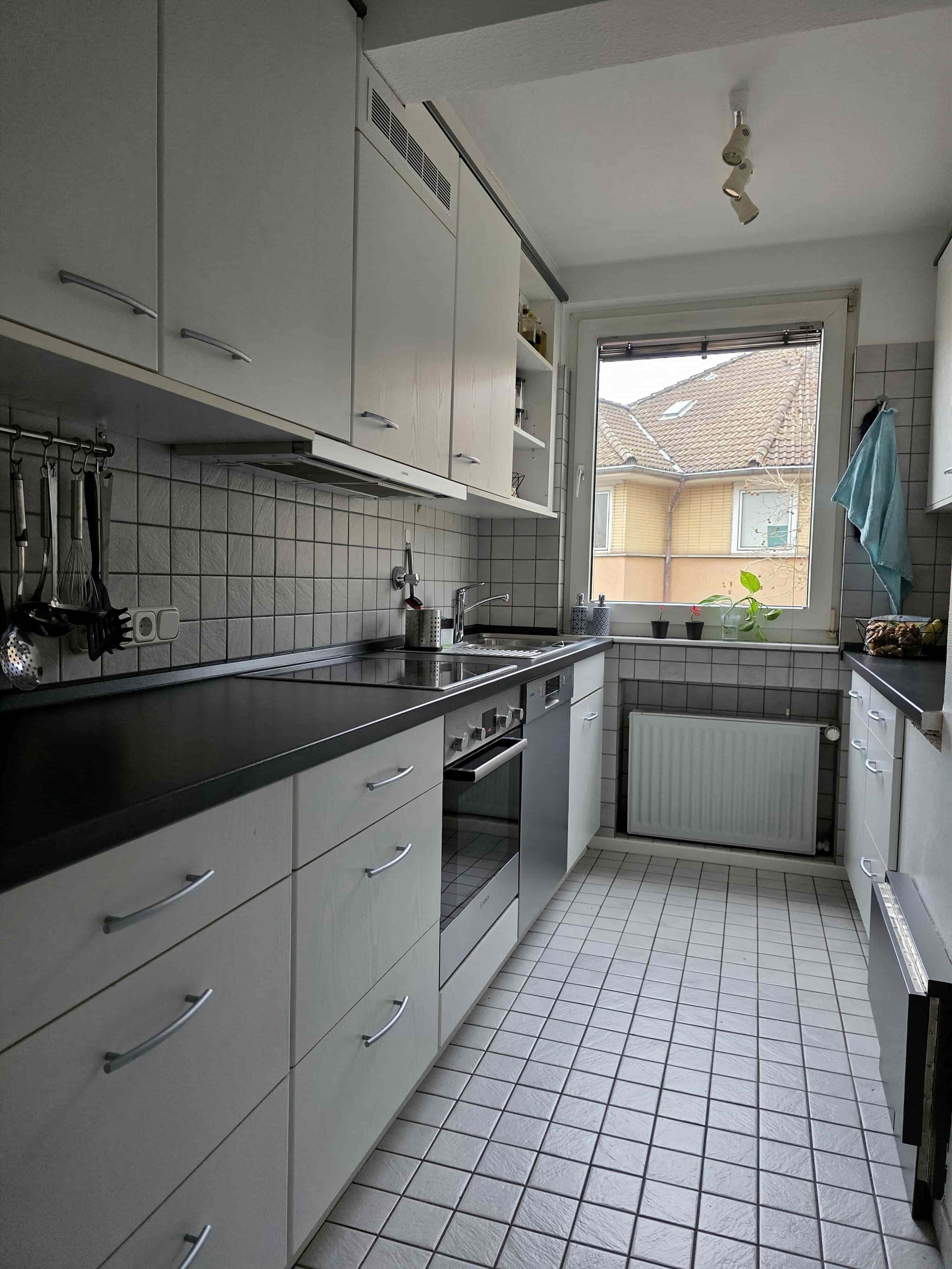 Stylish And Centrally Located Furnished Apartment For Temporary Living In Essen’s Vibrant Nightlife - 28