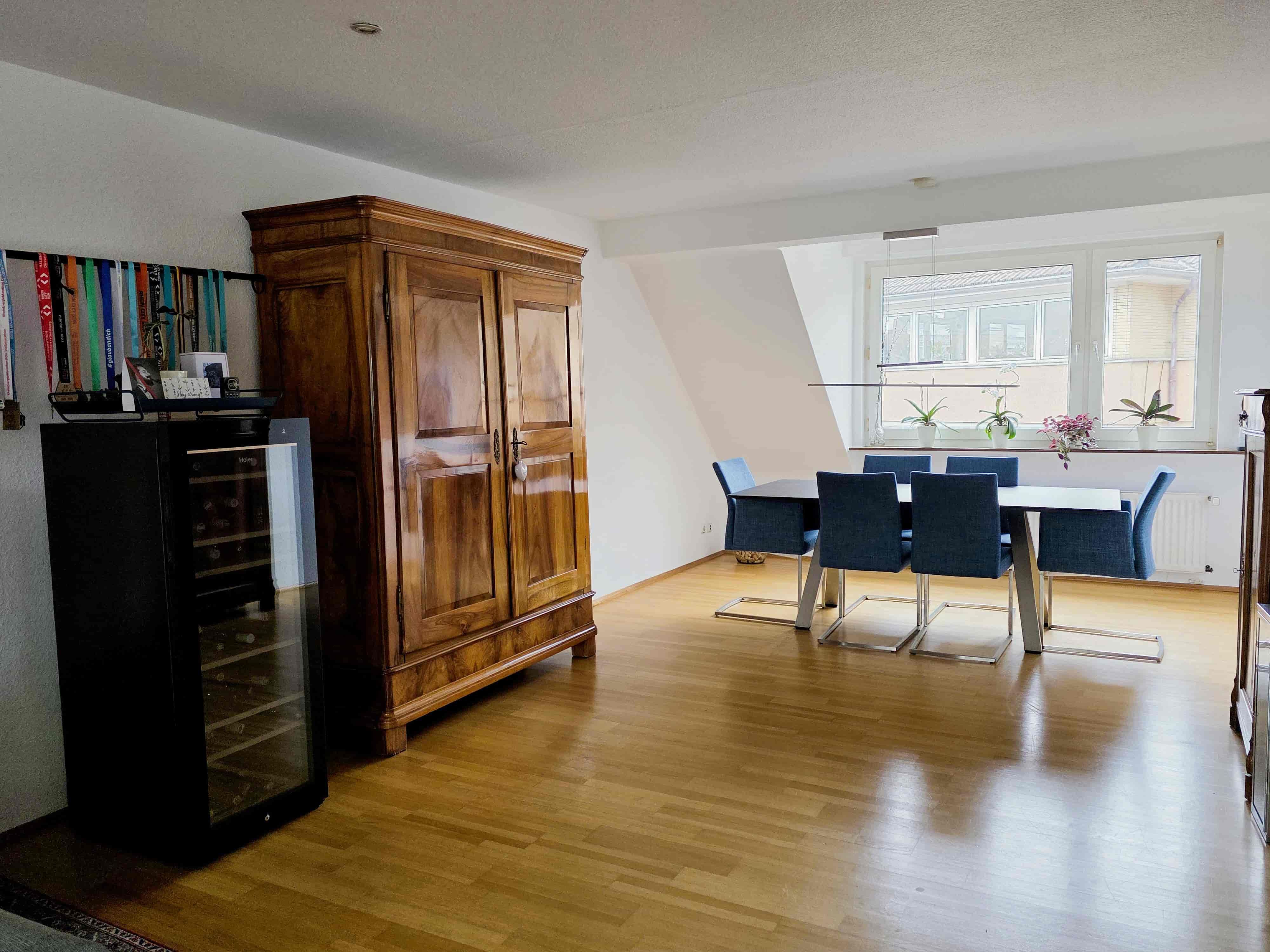 Stylish And Centrally Located Furnished Apartment For Temporary Living In Essen’s Vibrant Nightlife - 17