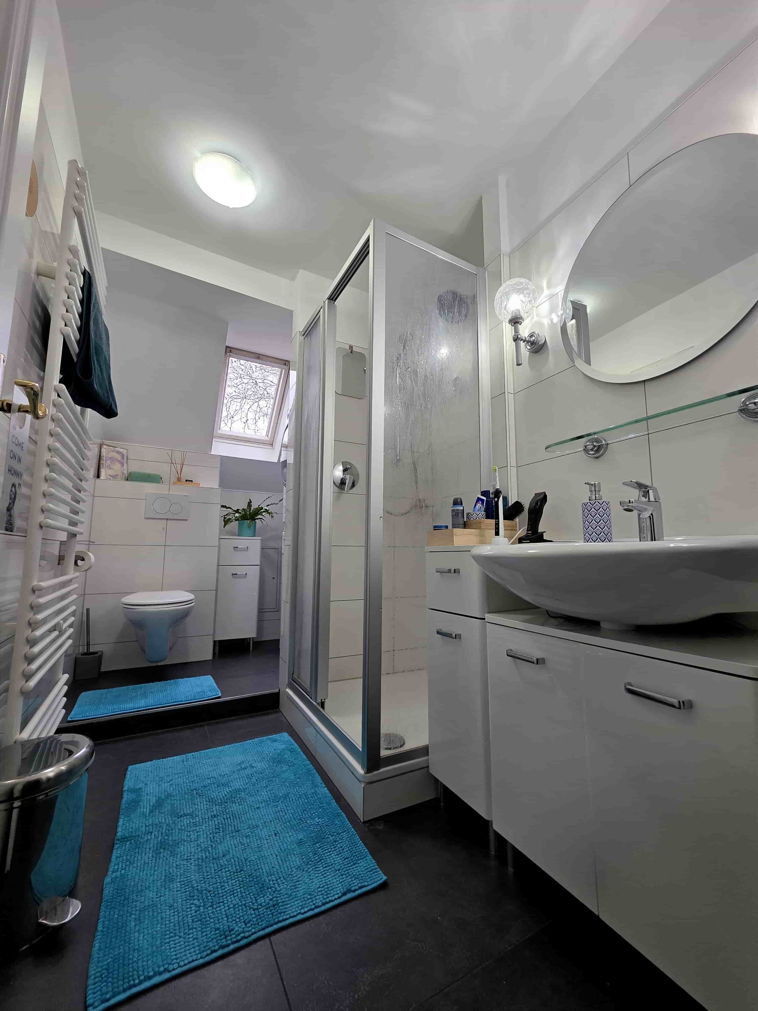Stylish And Centrally Located Furnished Apartment For Temporary Living In Essen’s Vibrant Nightlife - 34