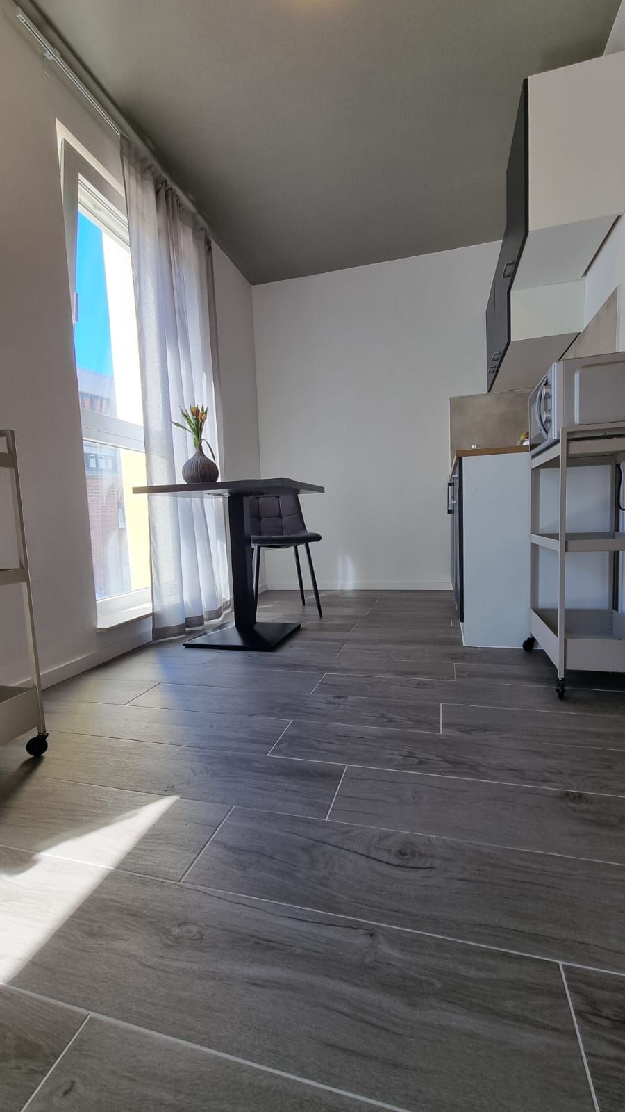 Amazing Loft In Saarbrücken - 5