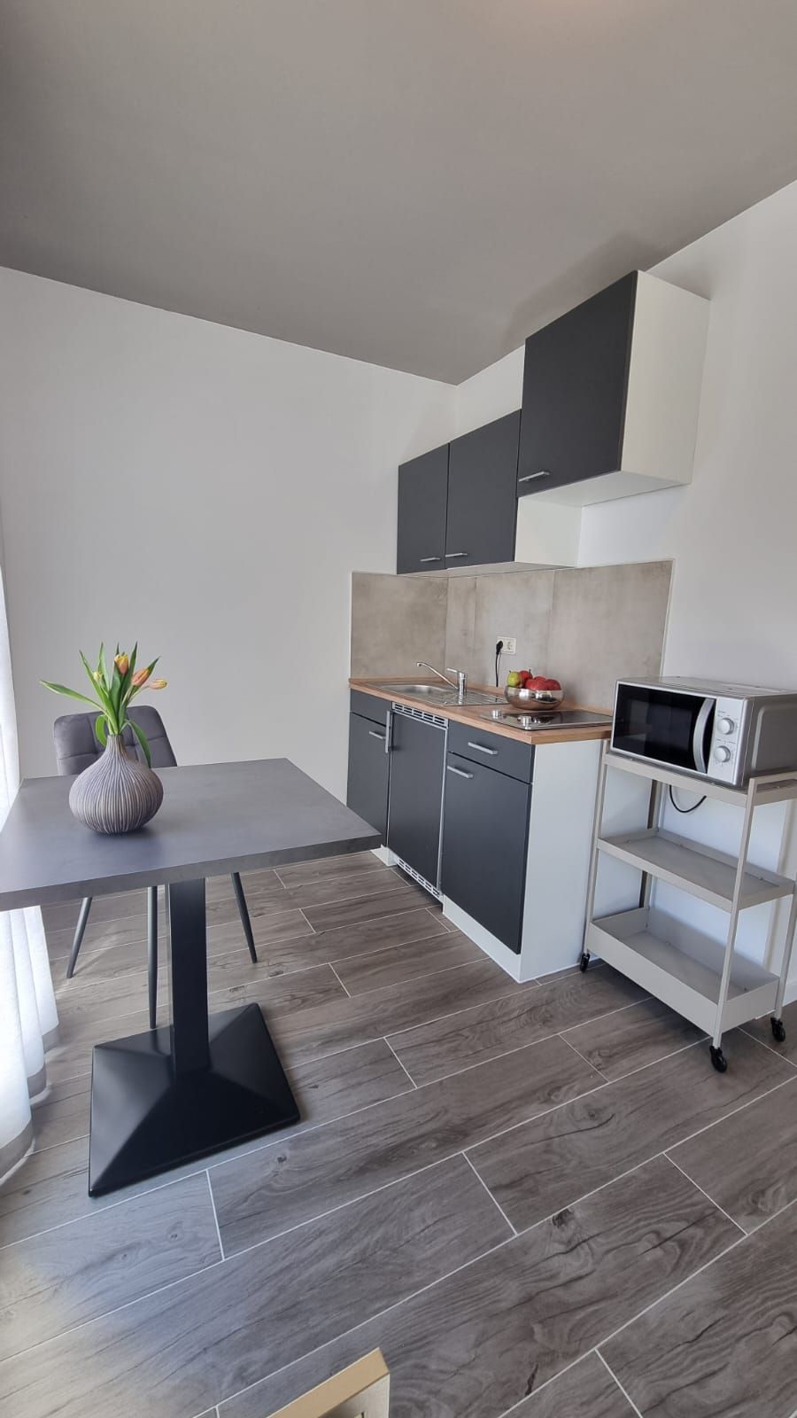 Amazing Loft In Saarbrücken - 8