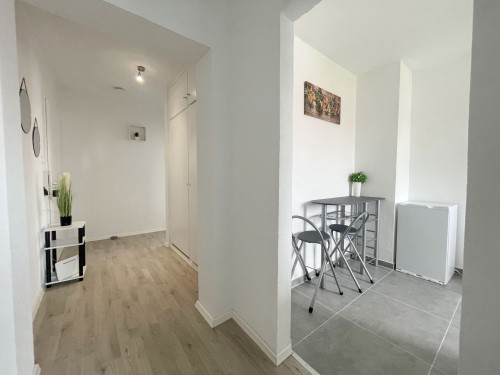 Perfect 1.5 apartment centrally located in Leonberg opposite shopping center - Gallery - 2