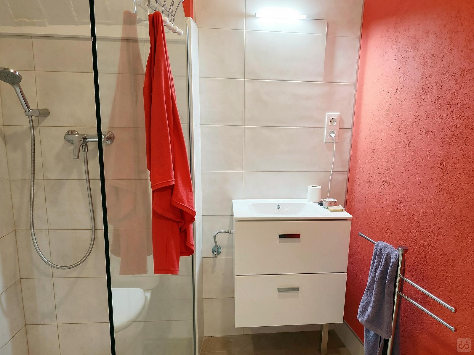  Room 6  -  Creative Rural House w/ Coworking  - Gallery -  1