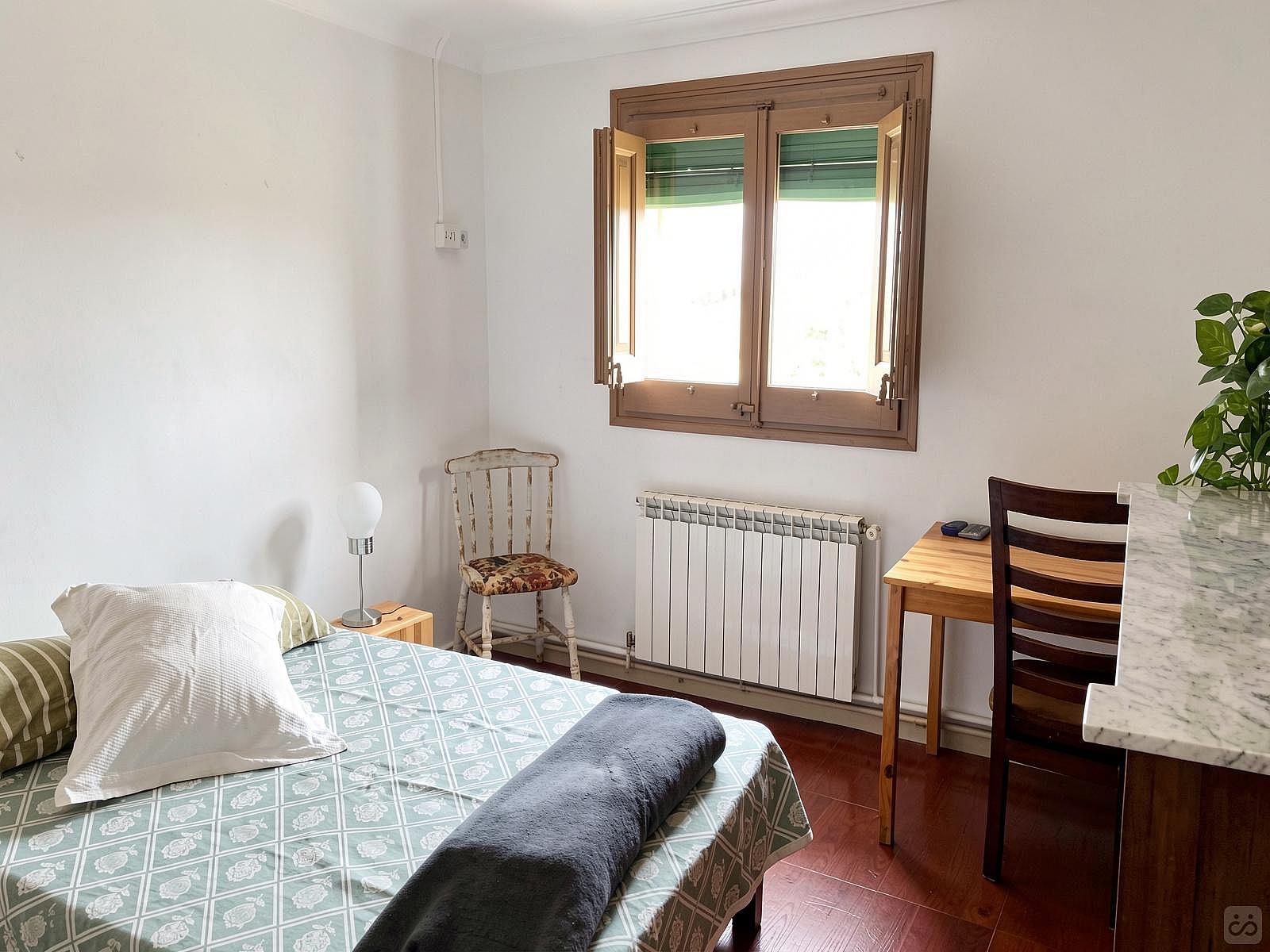  Room 5  -  Creative Rural House w/ Coworking  - Gallery -  14