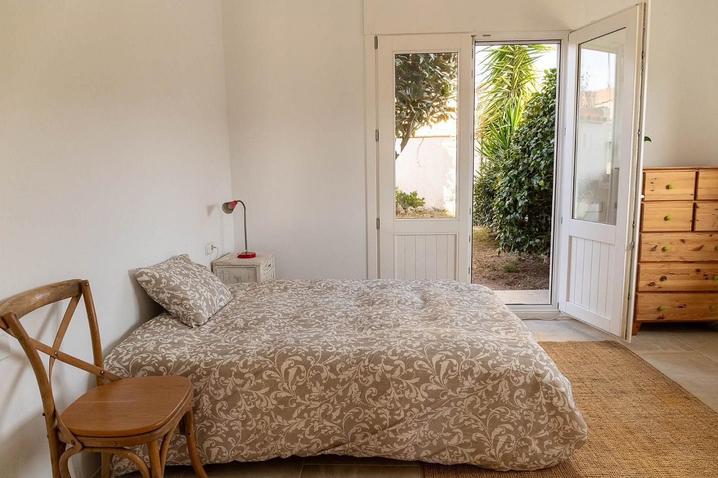  Room 1  -  Creative Rural House w/ Coworking  - Gallery -  10