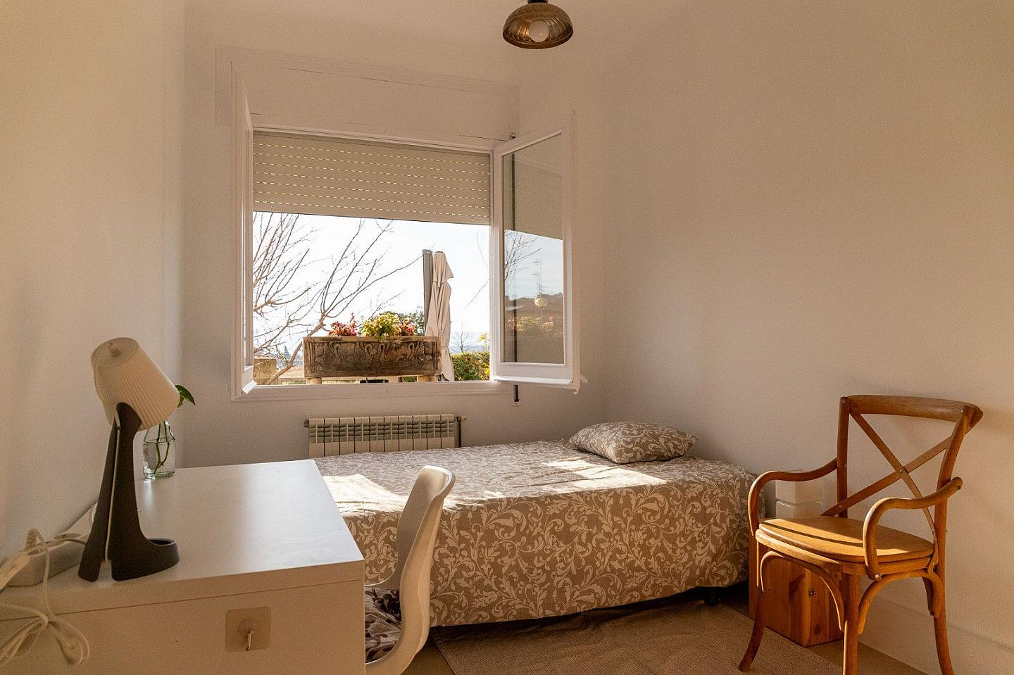  Room 3  -  Creative Rural House w/ Coworking  - Gallery -  10