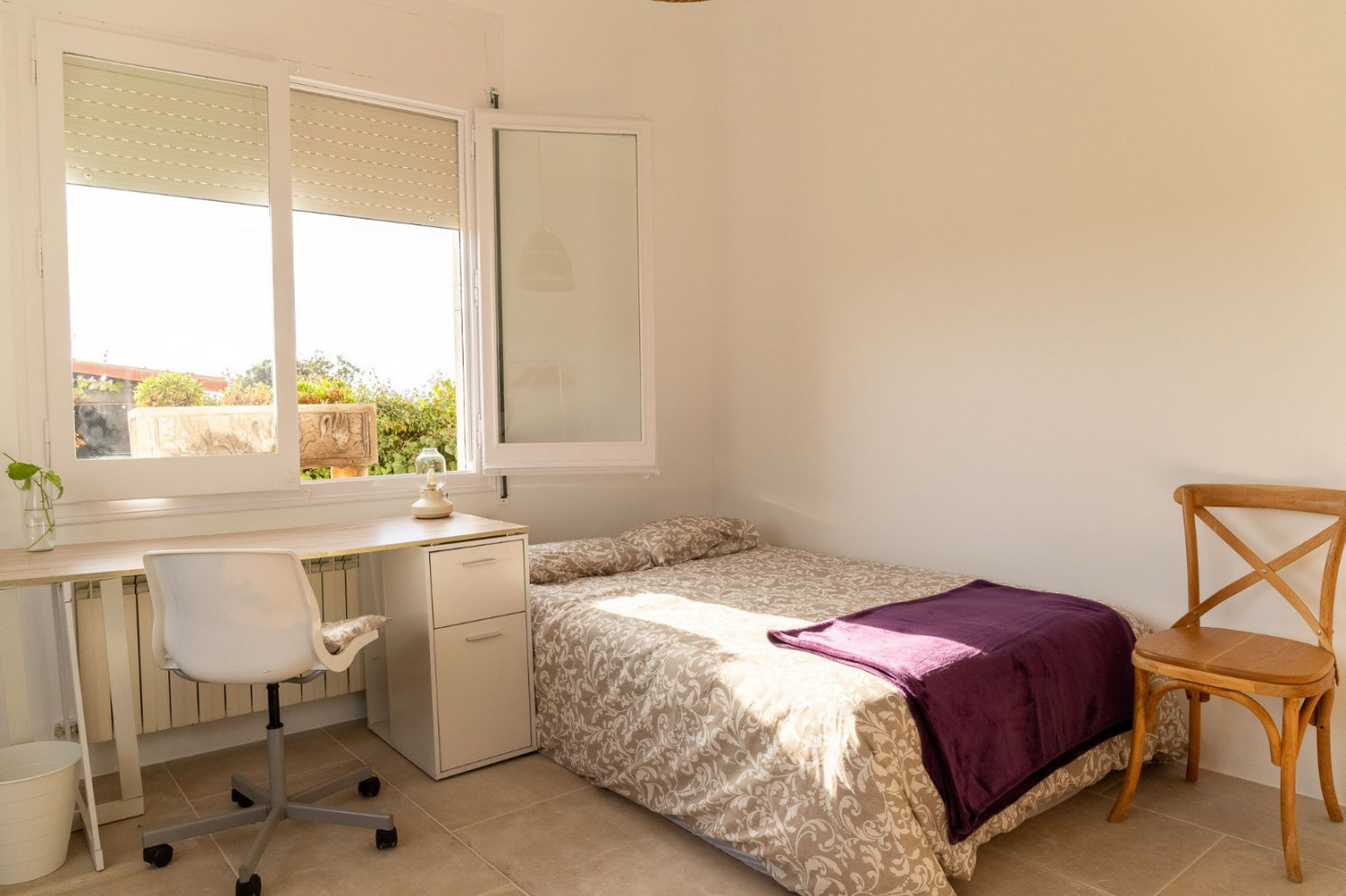  Room 2  -  Creative Rural House w/ Coworking  - Gallery -  9