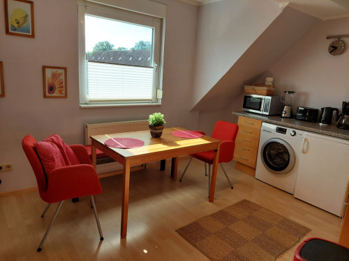 Central and Quiet. Cozy 2.5 room apartment in the center of Leverkusen (near Cologne). - Gallery - 7