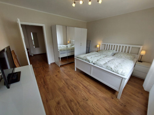 Central and quiet. Large 3 room apartment near Cologne - Gallery - 20
