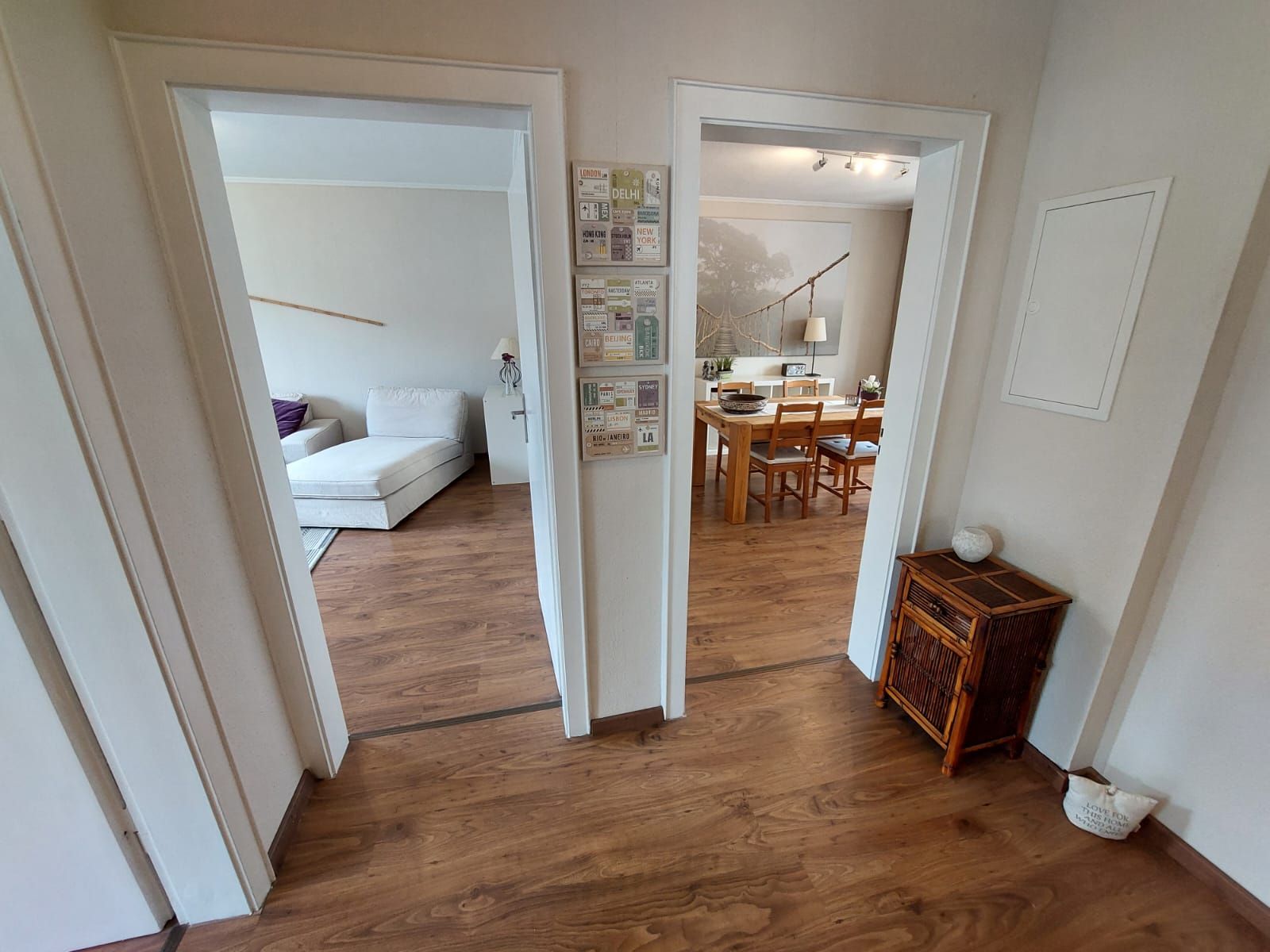 Central And Quiet. Large 3 Room Apartment Near Cologne - 4