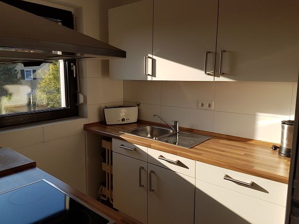 Central And Quiet. Large 3 Room Apartment Near Cologne - 2