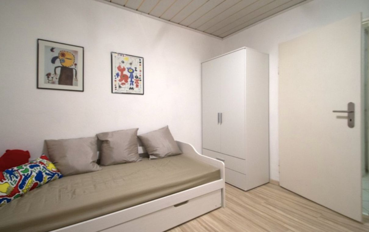 Living In Sindelfingen - Nice 3 Room Apartment With Balcony And Direct Connection - 4
