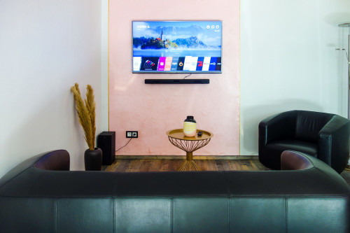 Modern, stylish and cozy terrace apartment - centrally and green located