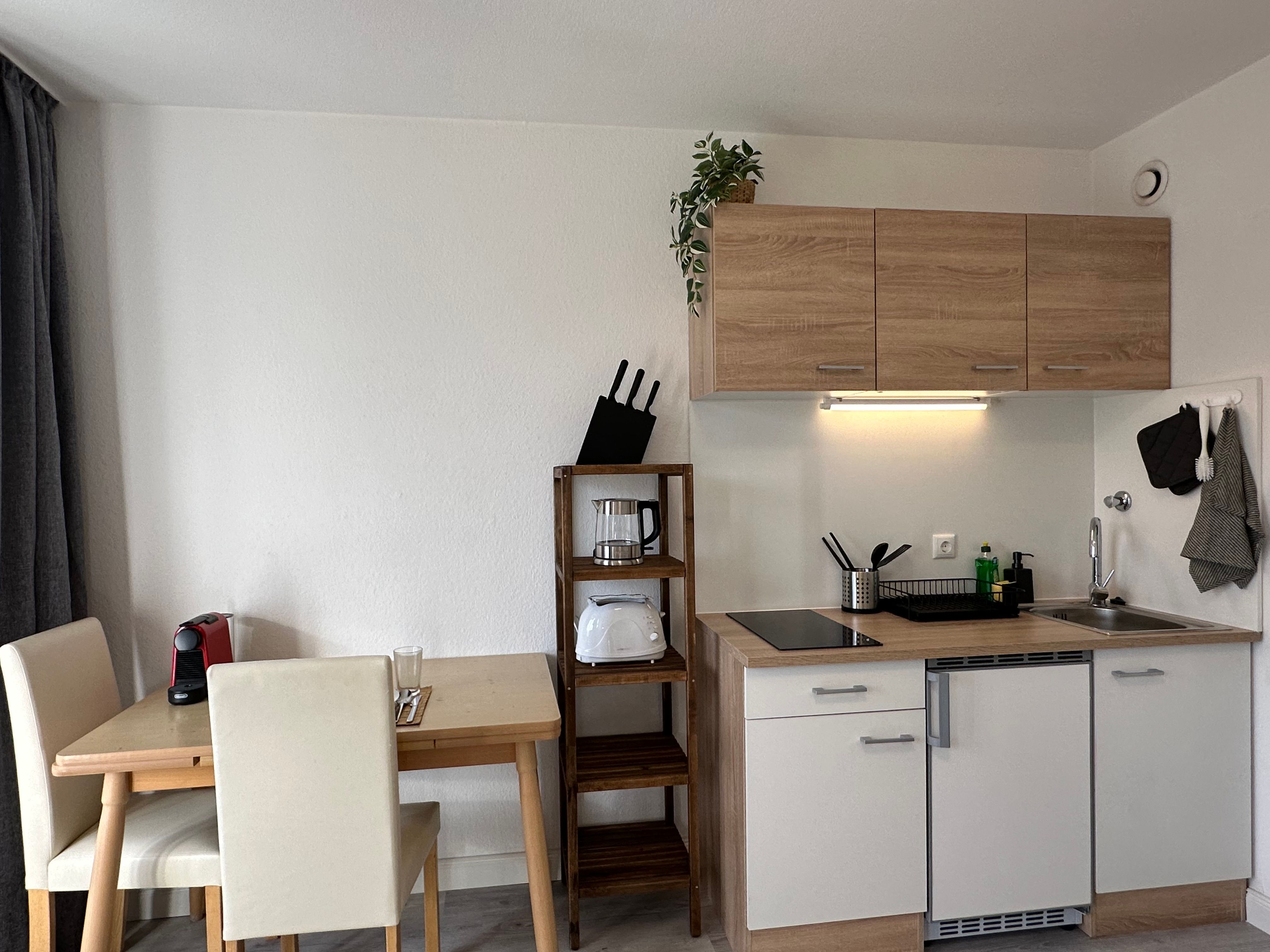 Modern & Stylish Apartment With Parking In Augsburg Univiertel - 7