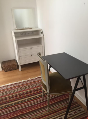 Thrilling Double Bedroom close to University of Coimbra