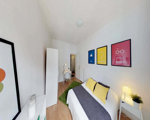 Chambre dans le rue du Garet
