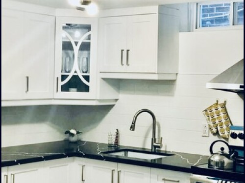 Beautiful private Basement Apartmen