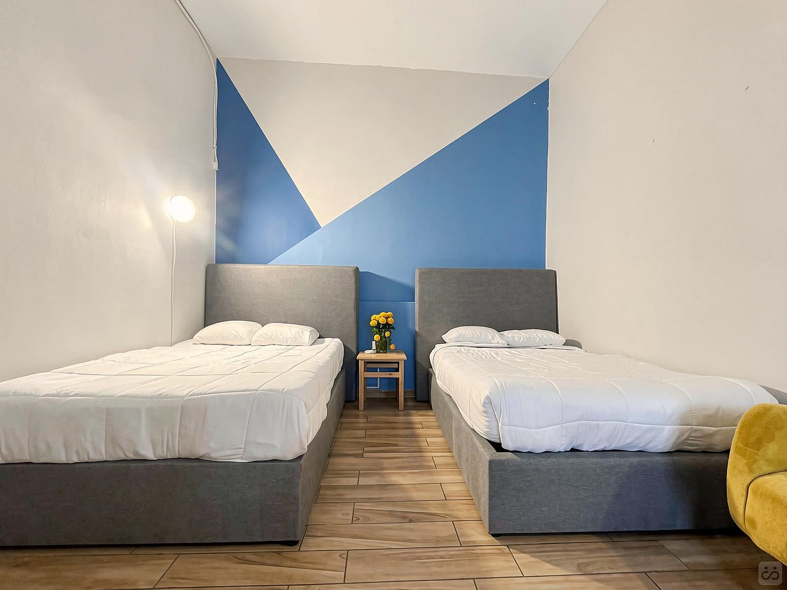 Loft Room - 17