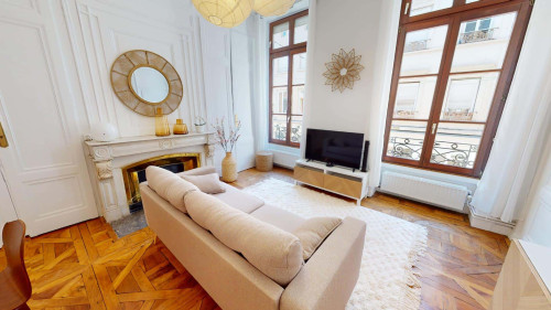 Room in Grande Rue de Vaise, Lyon for 92 m² with 3 bedrooms - Gallery - 4