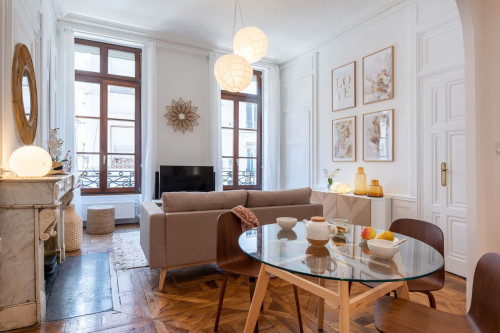 Room in Grande Rue de Vaise, Lyon for 92 m² with 3 bedrooms - Gallery - 5